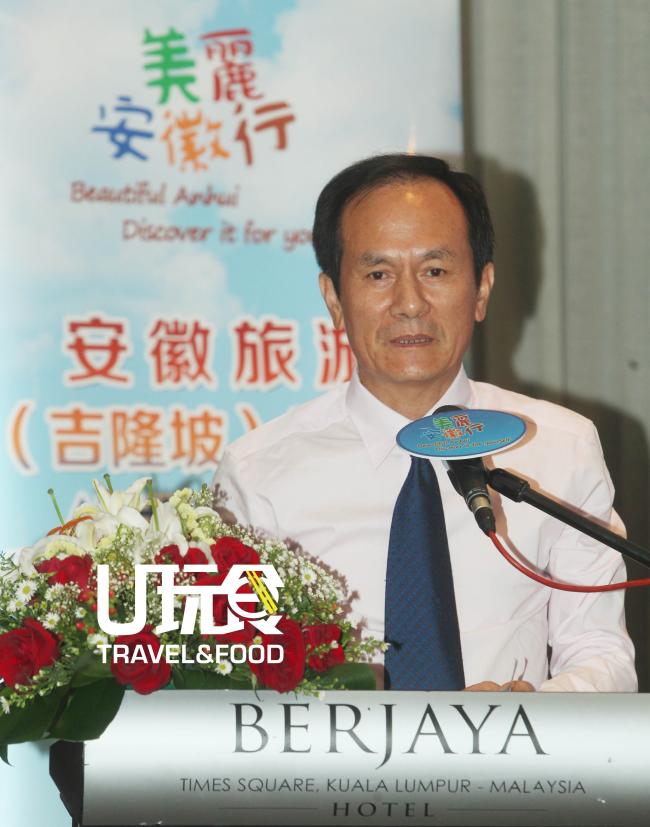 省促进旅游业改革发展领导小组副组长陈强。