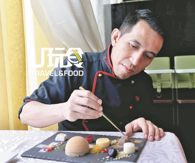 The Olive厨师Chef Radzuan，拥有20年厨龄，擅长西式料理。