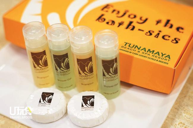 卫浴间的用品都是来自图纳玛雅度假酒店的自家产品。