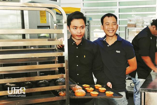 陈毅恒（左）与纪少鹏成立Love A Loaf面包品牌，希望让顾客品尝到不一样的面包。