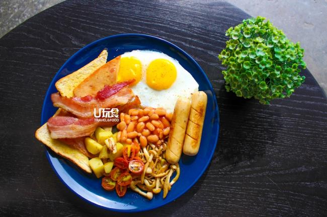 <Classic English Breakfast> 外国游客最爱的经典英式早餐。 <售价：18令吉>