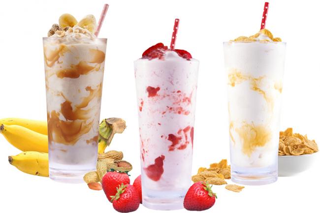 <b> Peanut Butter and Banana Milkshake ,  Strawberry Milkshake Cornflakes Milkshake </b><i>售价：RM13.80 </i>