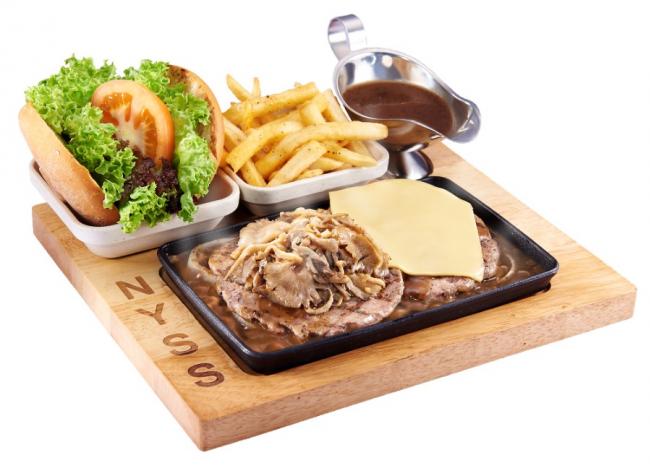 <b>Sizzling Mushrooms and Cheese Lamb Burger</b><i>售价：RM 29.80</i>