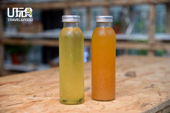 左为冷泡茶，右为发酵水果茶，店主每次都会是用不同的水果制作。