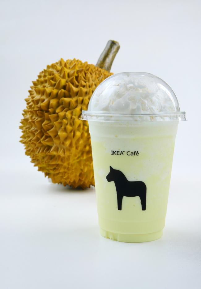 <b>猫山王榴梿冰冻饮料</b>  <i>售价：9令吉90仙 </i> 只限于雪州白沙罗（IKEA Damansara）和吉隆坡蕉赖（IKEA Cheras）分行。