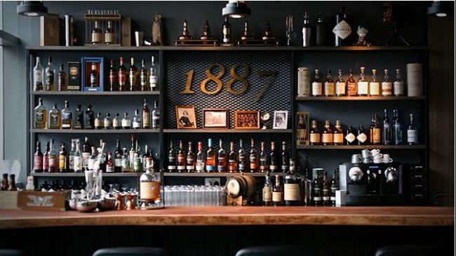 1887 Virtual Bar 2 每个周五晚营业，每期会找不同酒吧和调酒师前来分享，为时一个小时，线上打烊了没关系，大家可以购买畅饮券「预购」心仪鸡尾酒款，酒吧开回继续Happy hour。