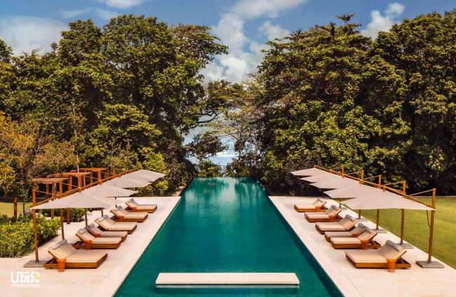 迪沙鲁海岸One&Only唯逸度假酒店由世界著名建筑大师Kerry Hill打造 ，从蔚蓝的海水和繁茂的热带景观中汲取灵感，极具地域特色的自然元素。