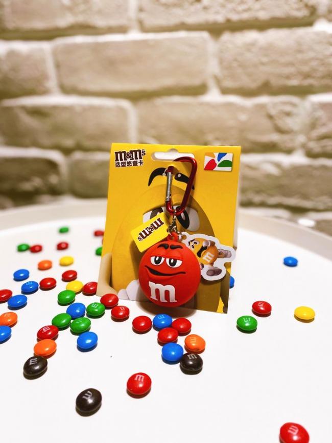 M&M's巧克力造型悠游卡，成功勾起小编的童年回忆。