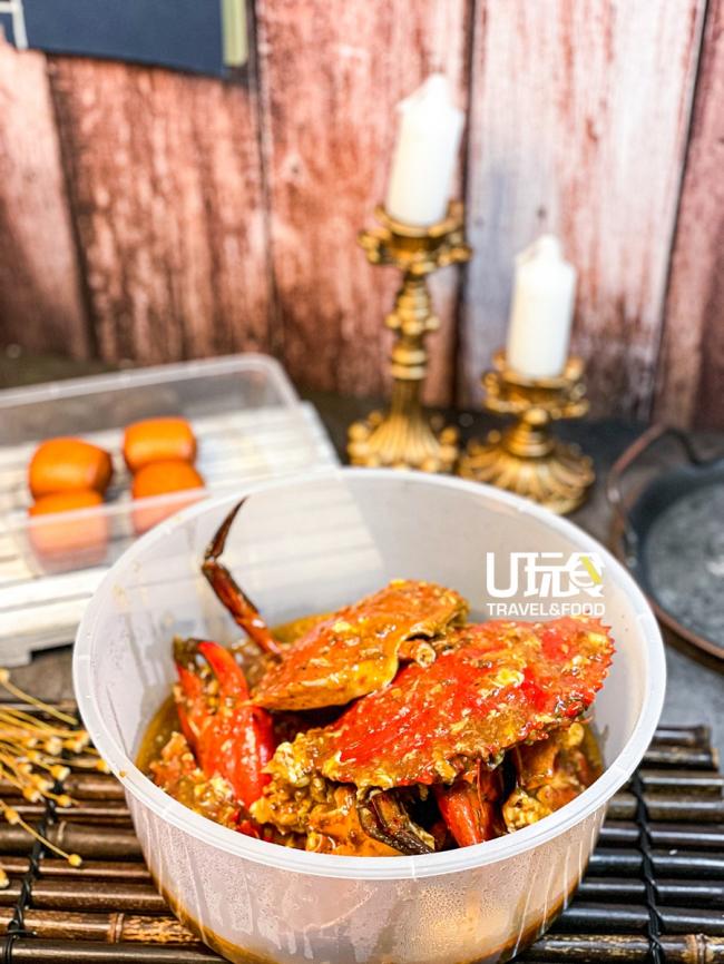 非凡辣子口味搭配螃蟹味道得宜，香辣带劲却不抢味，仍然能品尝到蟹肉的鲜甜，值得一试！