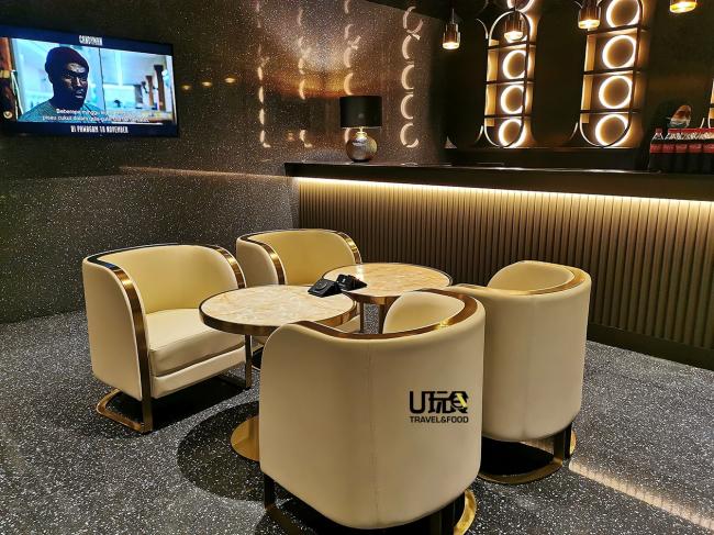 Star+影厅主打VIP至尊体验，附带私人贵宾厅。