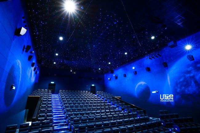 Star-Max星幕影厅首次登陆大马，营造“在星空下观影”的独特氛围。