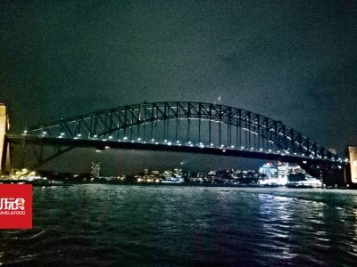 [悉尼] 搭渡轮夜游悉尼港